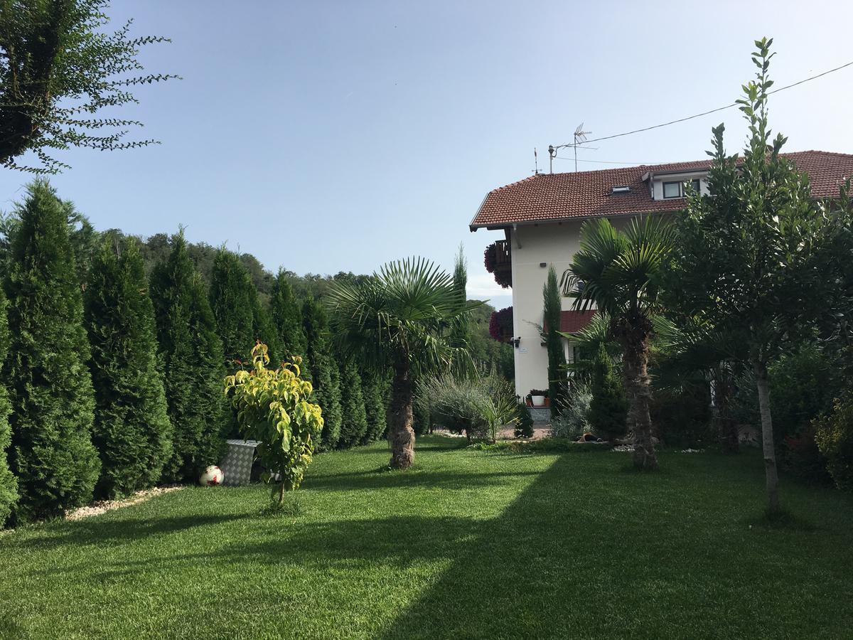 Hotel Garni San Paolo à Appiano Sulla Strada Del Vino Extérieur photo